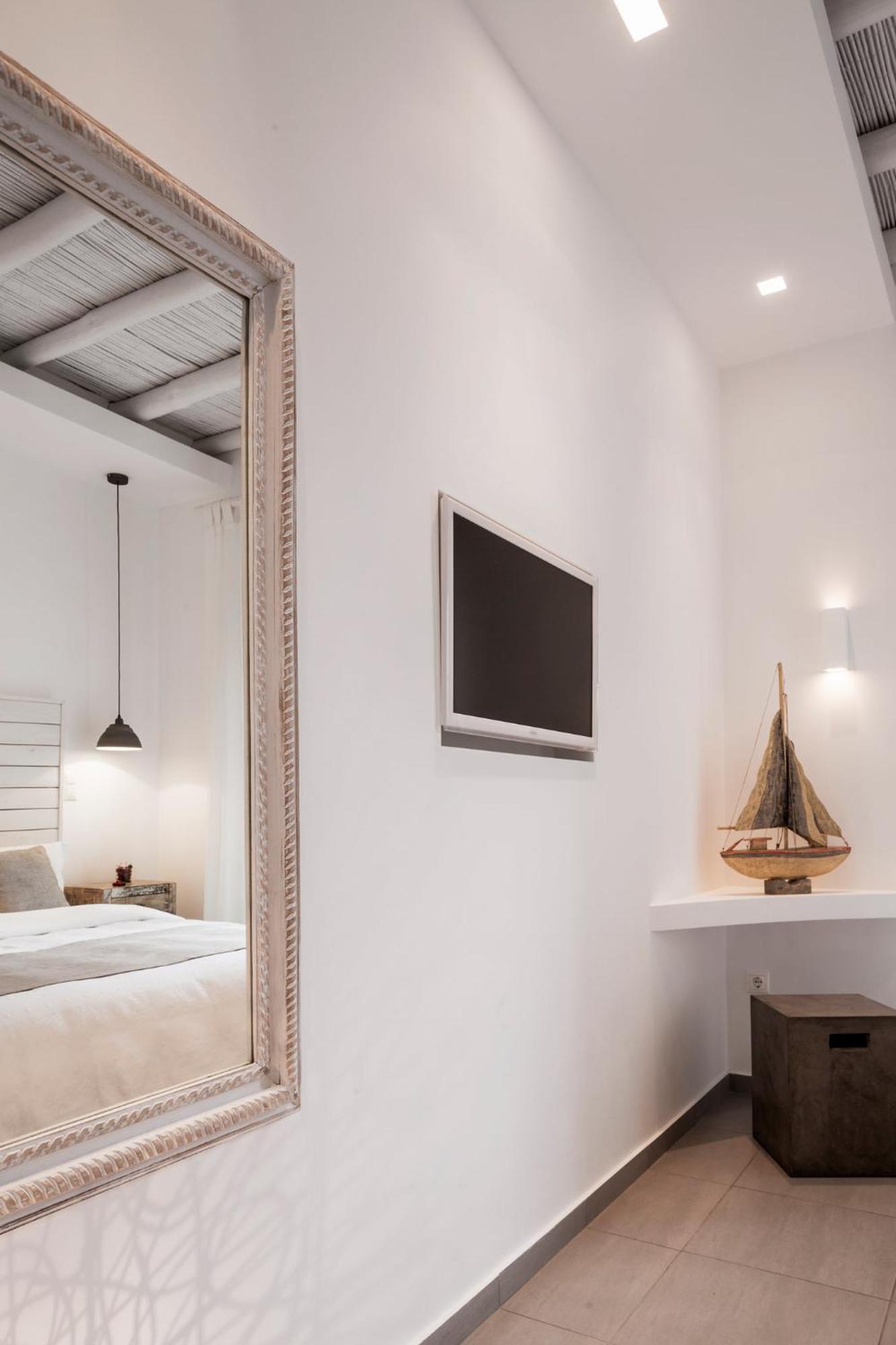 Paradise Design Apartments Batsi  Room photo