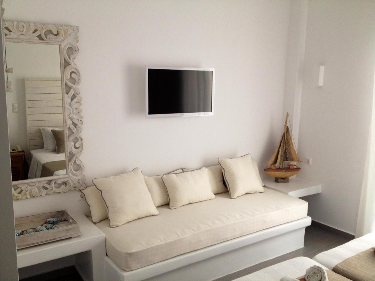 Paradise Design Apartments Batsi  Room photo